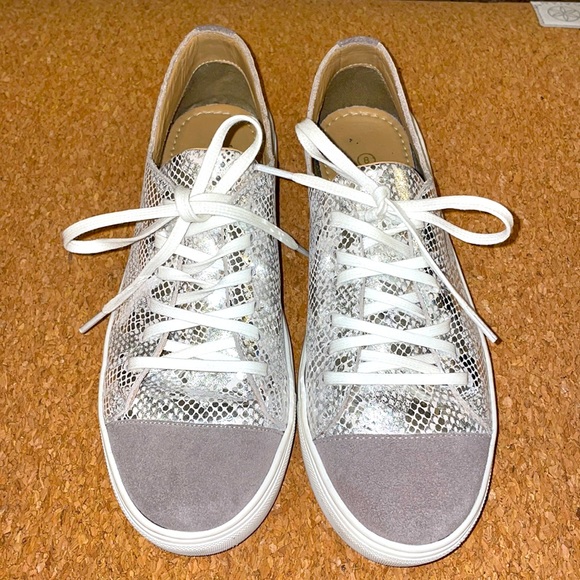 Kaanas Shoes - Silver sneakers